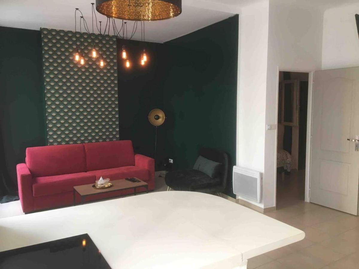 Terrasses Du Port 5 Mn, T2 Moderne Equipe 5 Couchages * Marseille