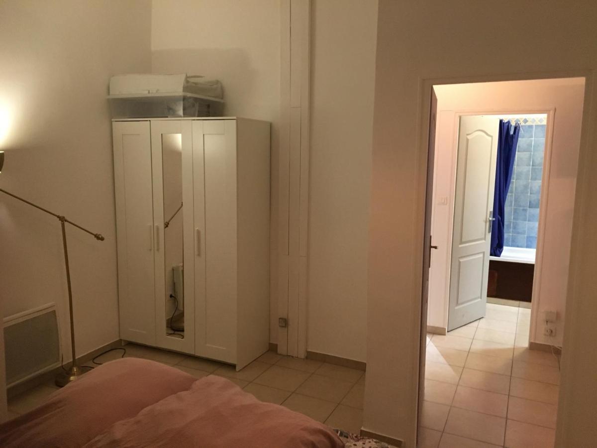 Apartment Terrasses Du Port 5 Mn, T2 Moderne Equipe 5 Couchages Marseille