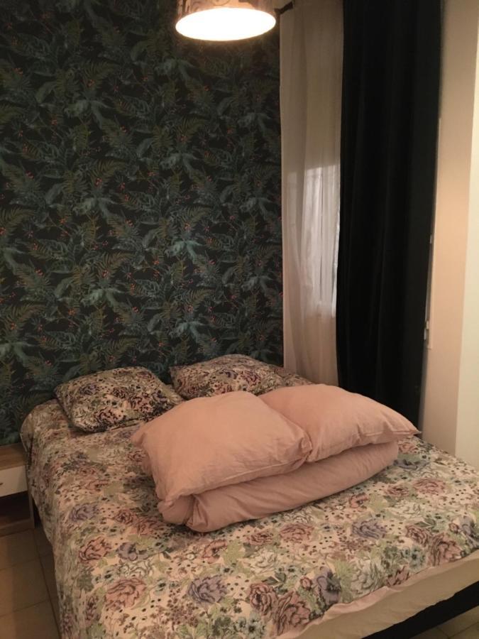 Apartment Terrasses Du Port 5 Mn, T2 Moderne Equipe 5 Couchages Marseille